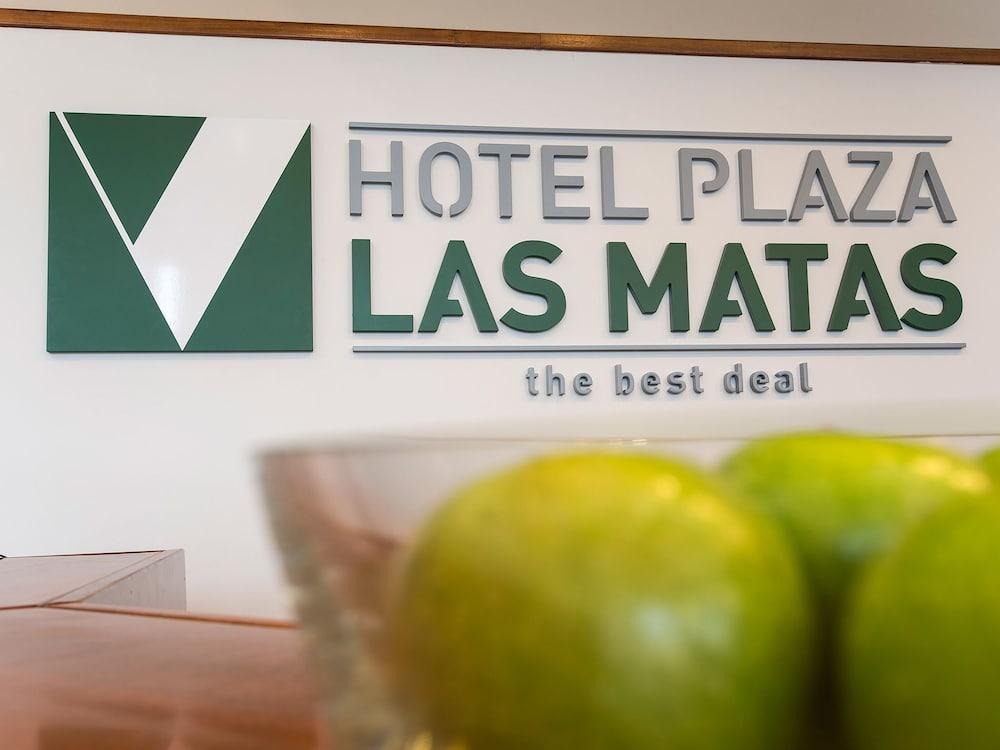 Hotel Plaza Las Matas Las Rozas de Madrid Ngoại thất bức ảnh