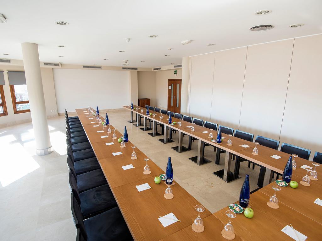 Hotel Plaza Las Matas Las Rozas de Madrid Ngoại thất bức ảnh