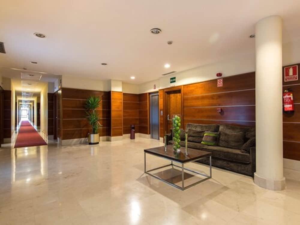 Hotel Plaza Las Matas Las Rozas de Madrid Ngoại thất bức ảnh