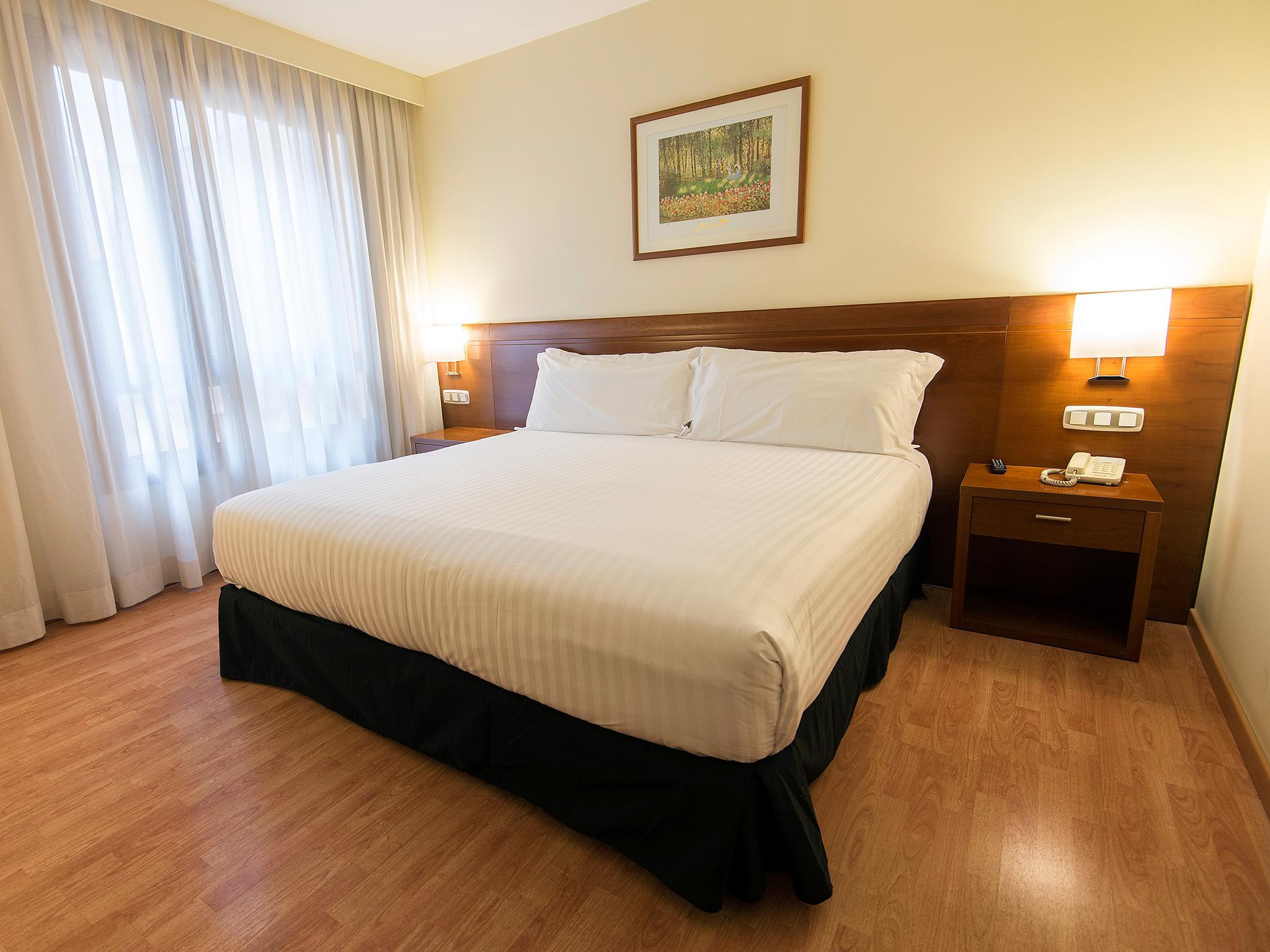 Hotel Plaza Las Matas Las Rozas de Madrid Ngoại thất bức ảnh