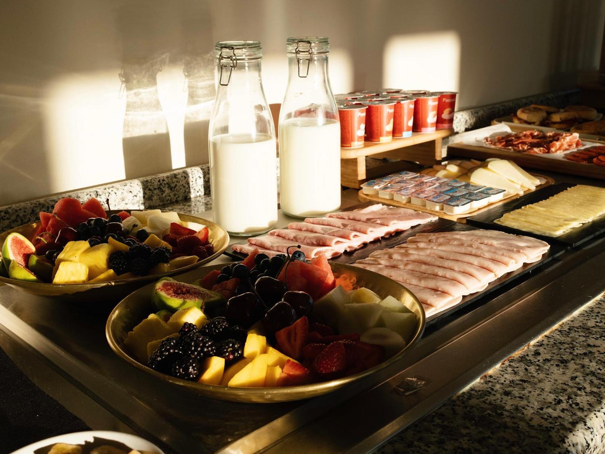 Hotel Plaza Las Matas Las Rozas de Madrid Ngoại thất bức ảnh